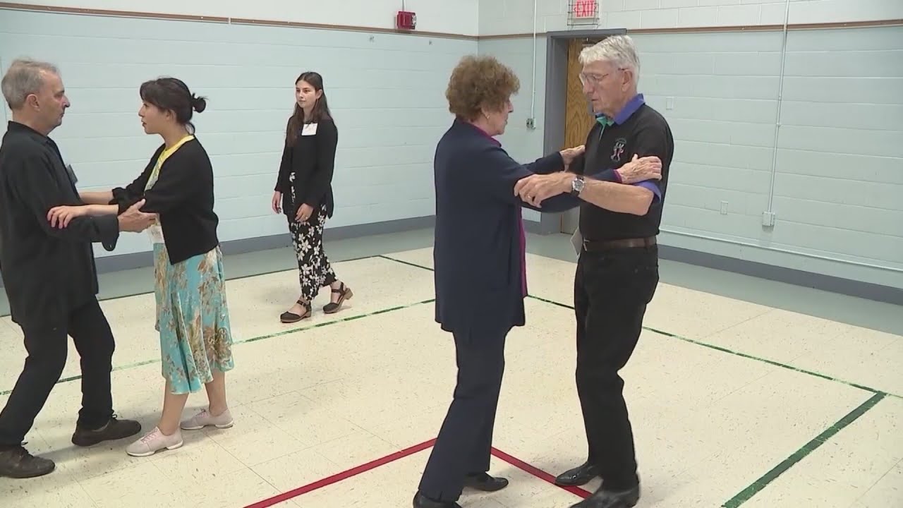 Yale Parkinson's patients learn to tango for balance