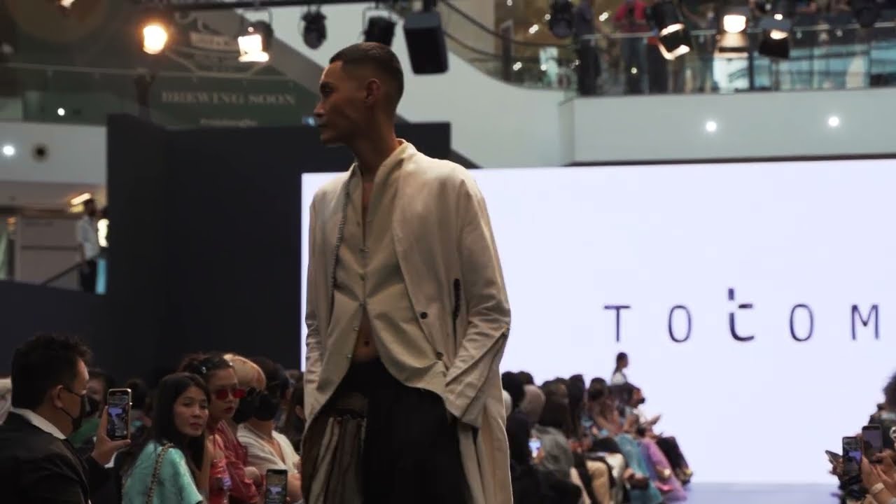 TOTOMI KLFW 2022 - RUNWAY