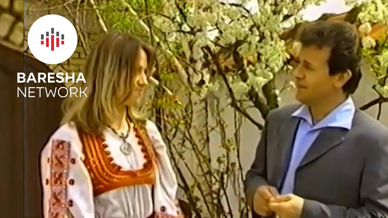 Shaqir Cërvadiku & Vasfije Krasniqi - ME NJI LULE  QË M'KA QELË TASH