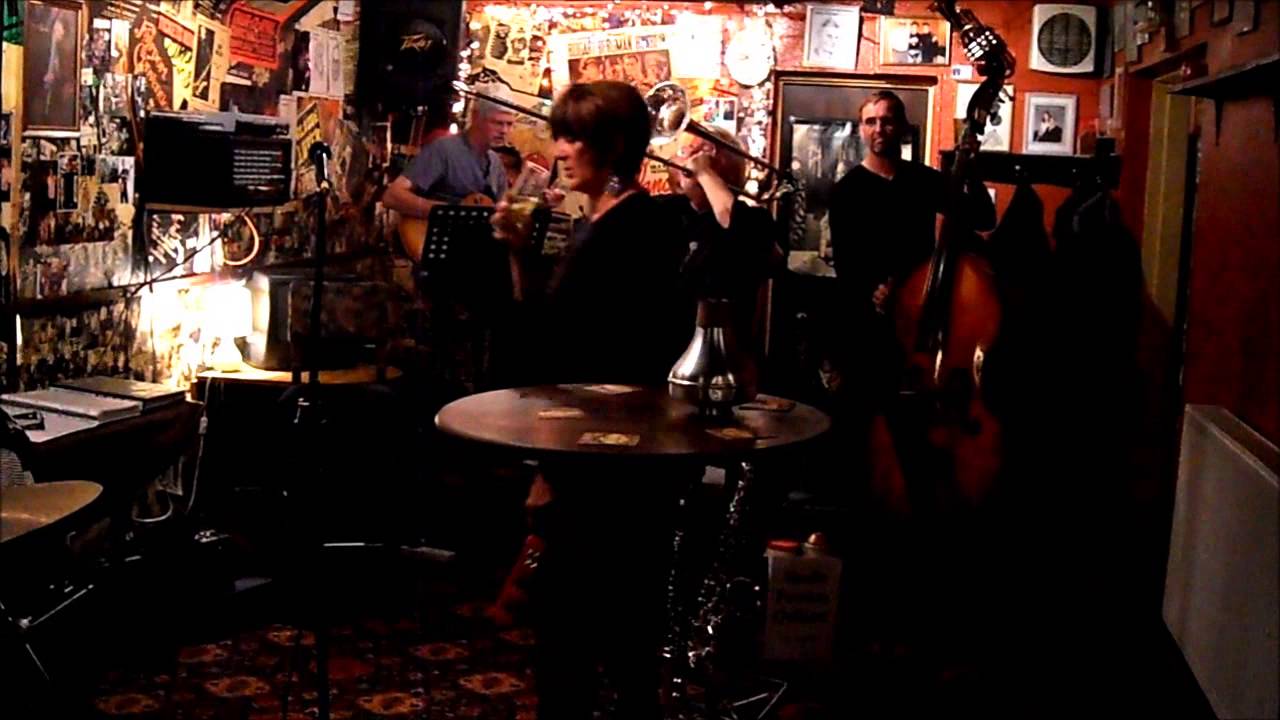 the Sheila Fawkes Quintet.."Shanty in old Shanty Town".@TheTrumpet,Bilston..06/10/2011