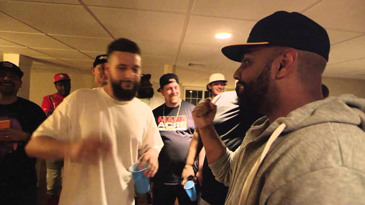 KOTD - Rap Battle - Pass vs Caustic