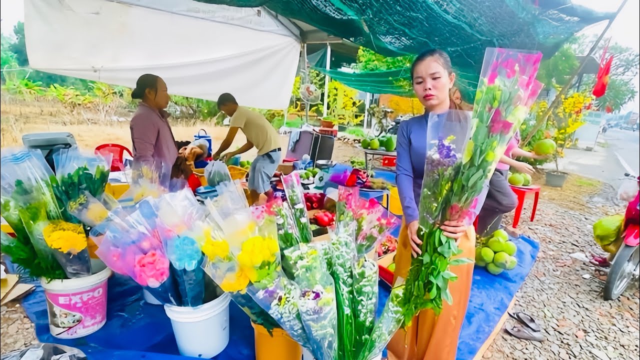 Lunar New Year in Rural Vietnam: Traditional Market & Family Cooking