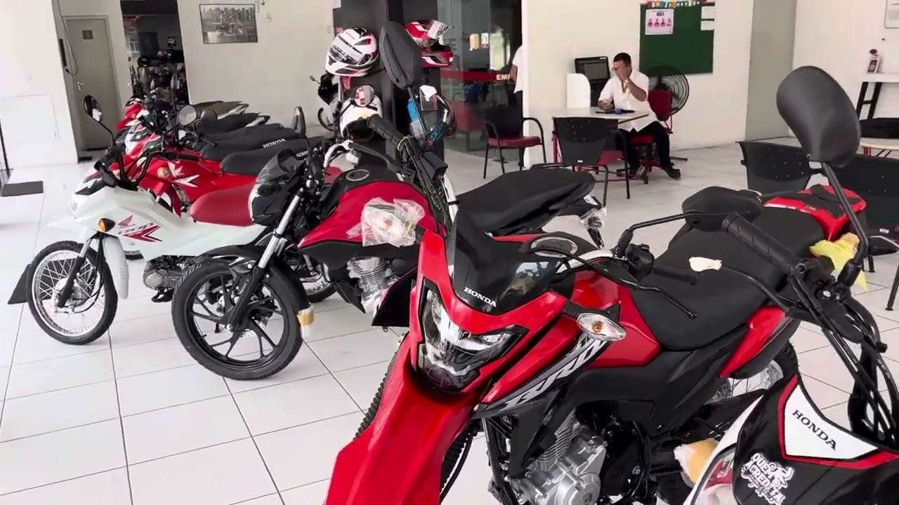 Depois que a moto chega na concessionária demora quanto tempo pra ser entregue ao Cliente?