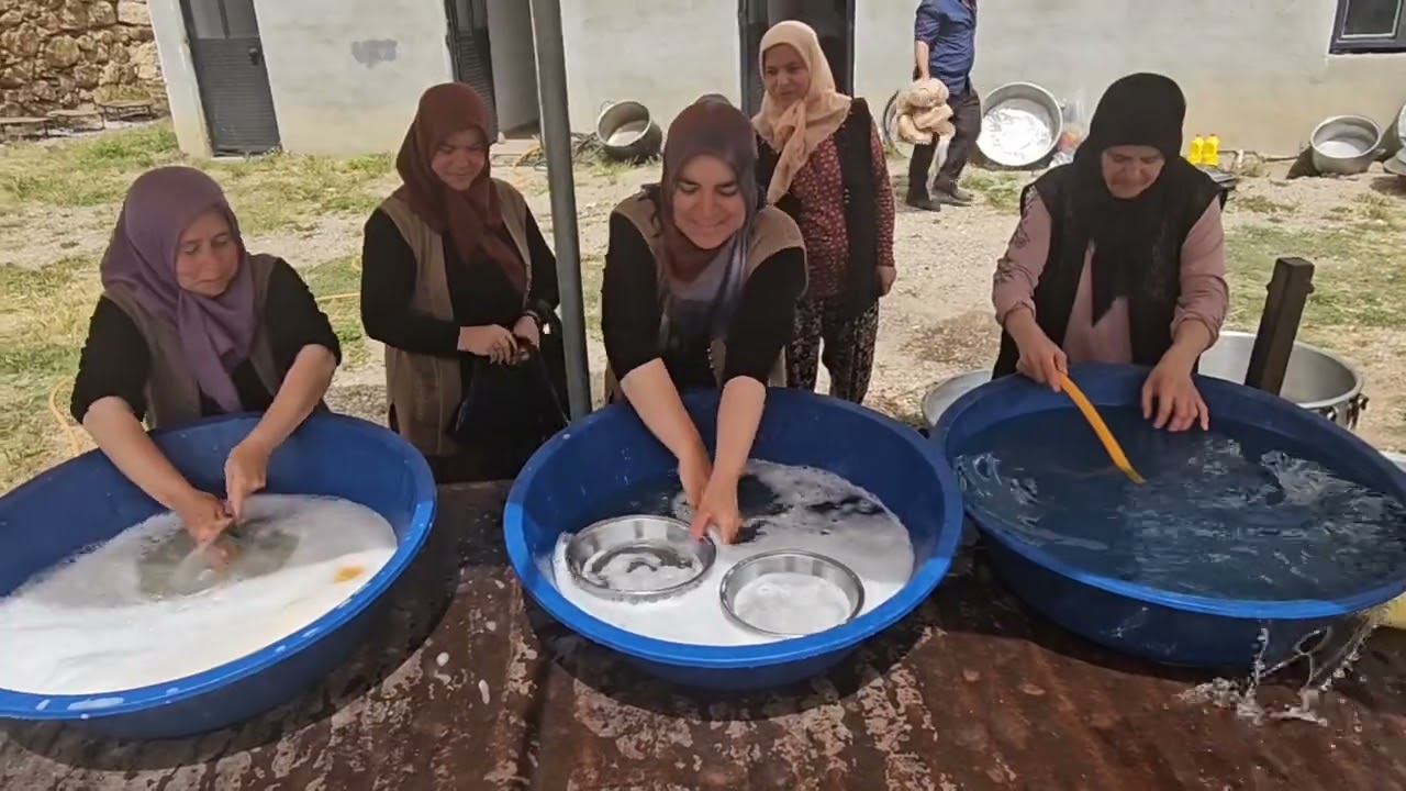 DEMİRCİ'nin KULALAR KÖYÜ HAYR YEMEĞİNDEN GÖRÜNTÜLER 25-05-2025