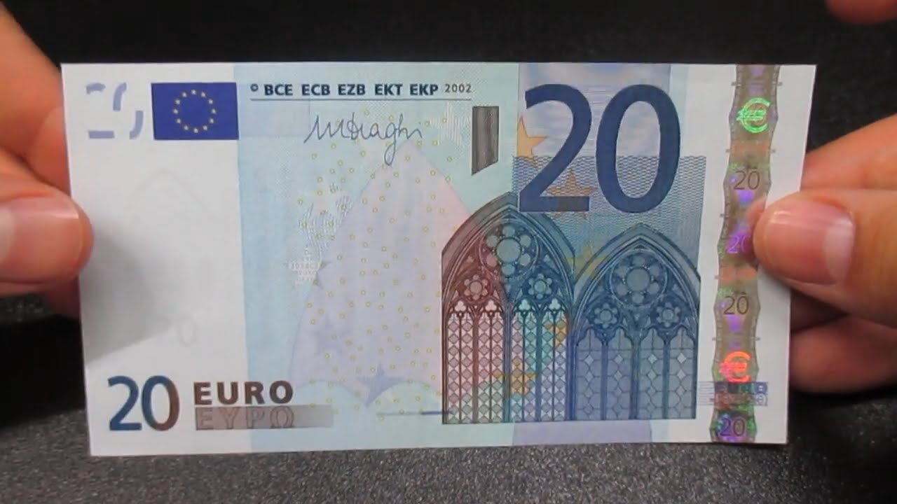 Napoli, allarme soldi falsi. Occhio alle banconote da 20 euro