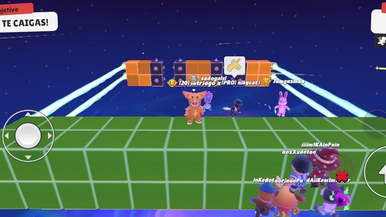 Jugando con la skin del pase en stumble guys jeje 😂 