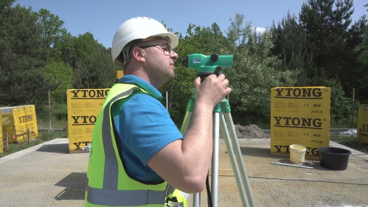 Bloczki Ytong – jak wykonać pierwszą warstwę ściany z betonu komórkowego