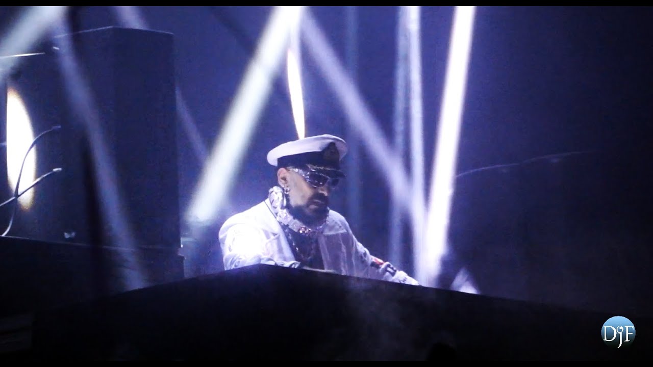 GIGI D'AGOSTINO - ID @ PELÍCANO - A CORUÑA (05-12-2019)