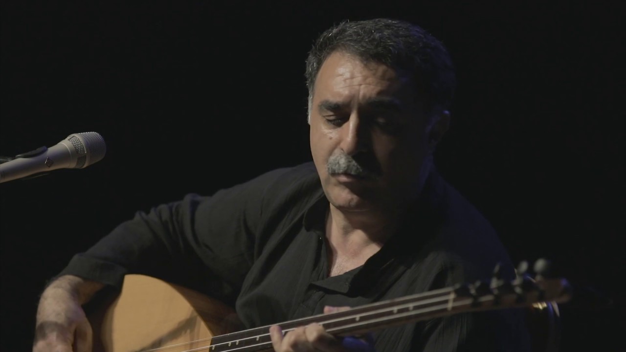 Erdal Erzincan - Keskin Halayı [Beş Bağlama Konserleri © 2019 Temkeş Müzik]
