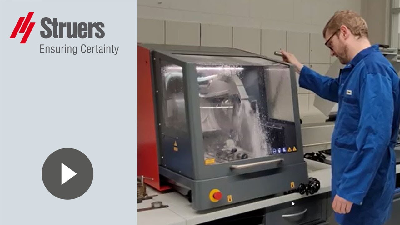 Labotom-20: How to manually cut samples with cutting metal equipment