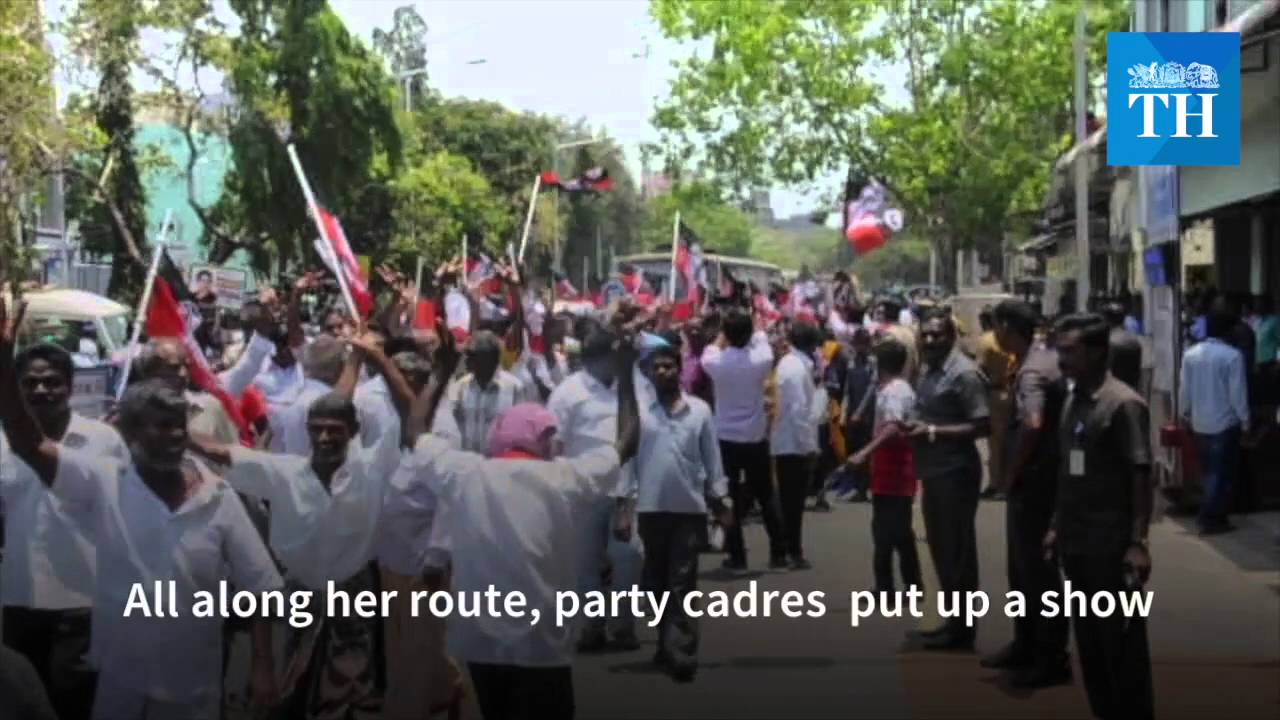 Jayalalithaa files her nomination for 2016 TN election