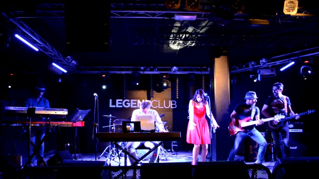Roberta - Beat it (Michael Jackson Cover)