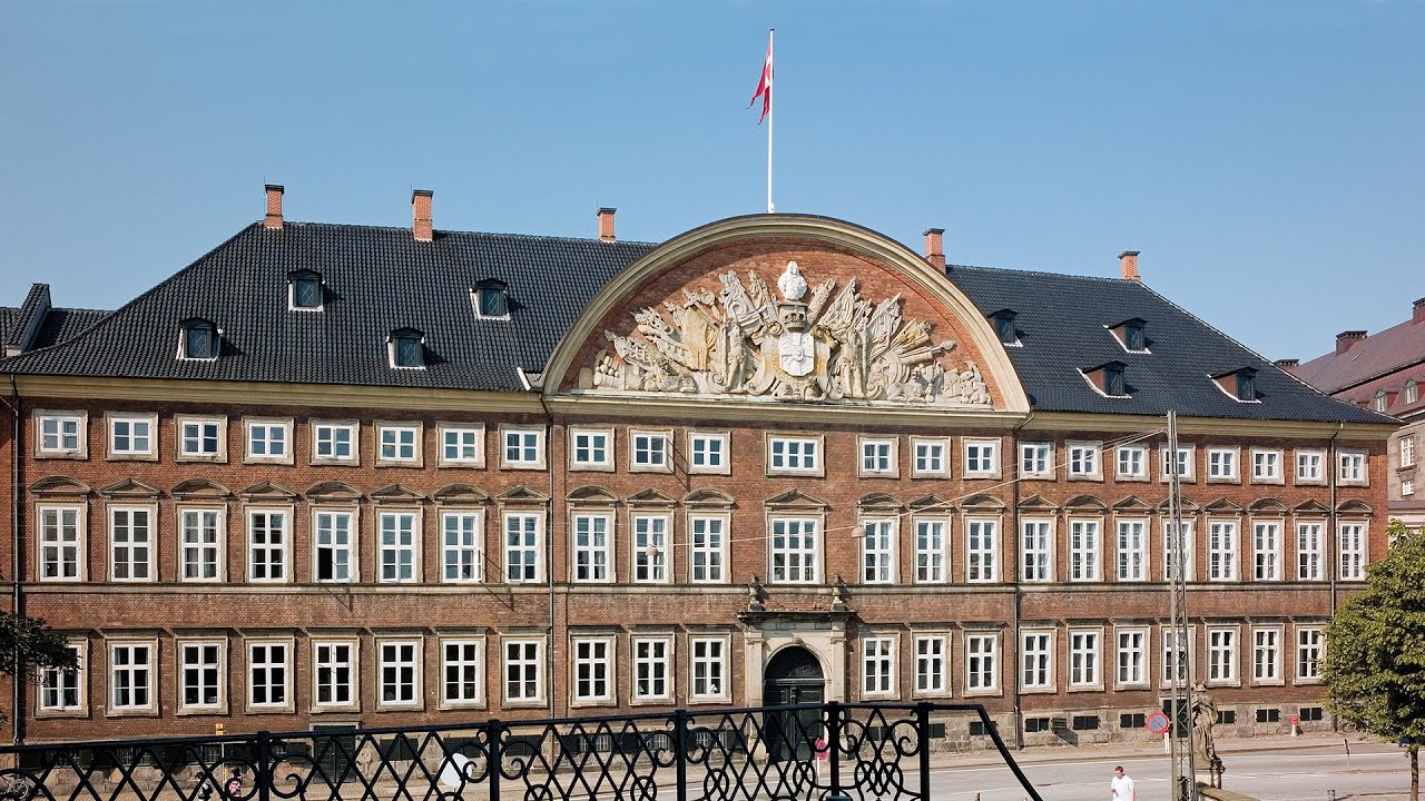 Præsentation af OECD's landerapport om Danmark