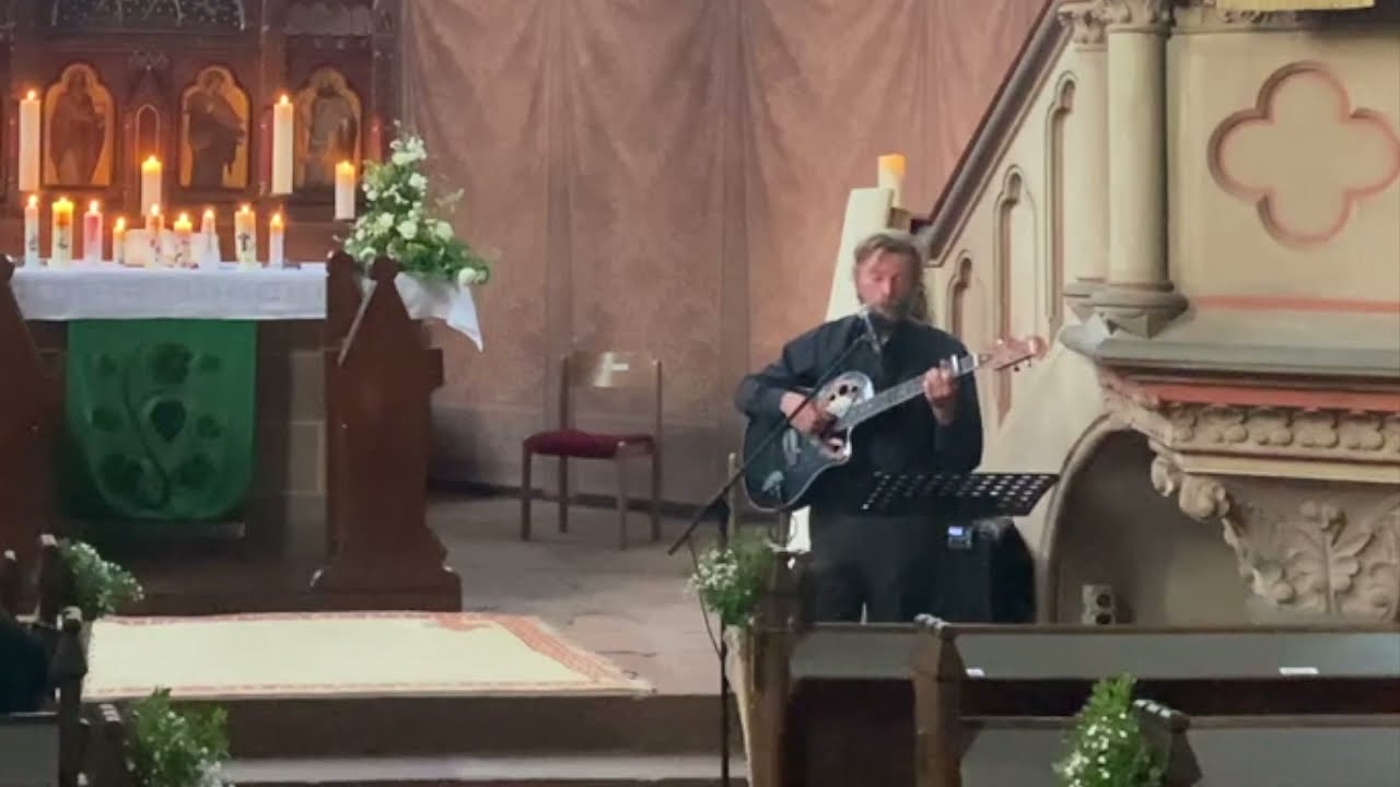 Reicht euch die Hand - Abendlied von Helga Poppe, gesungen von Jörn Schimmelmann