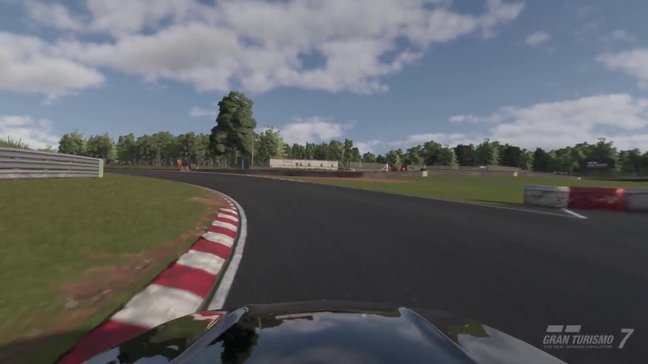 Mercedes AMG C 63 S '15  à  Brands Hatch