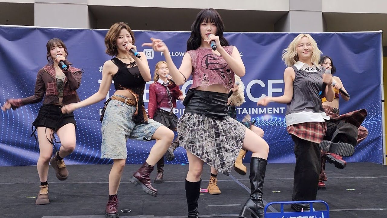 Billlie (빌리) - The Source OC Meet and Greet Event | 241214 | [4k60 FANCAM - Front Row]