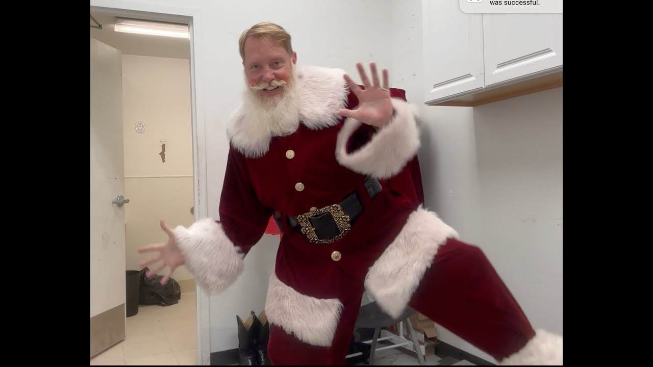 Secrets of a Mall Santa 5 