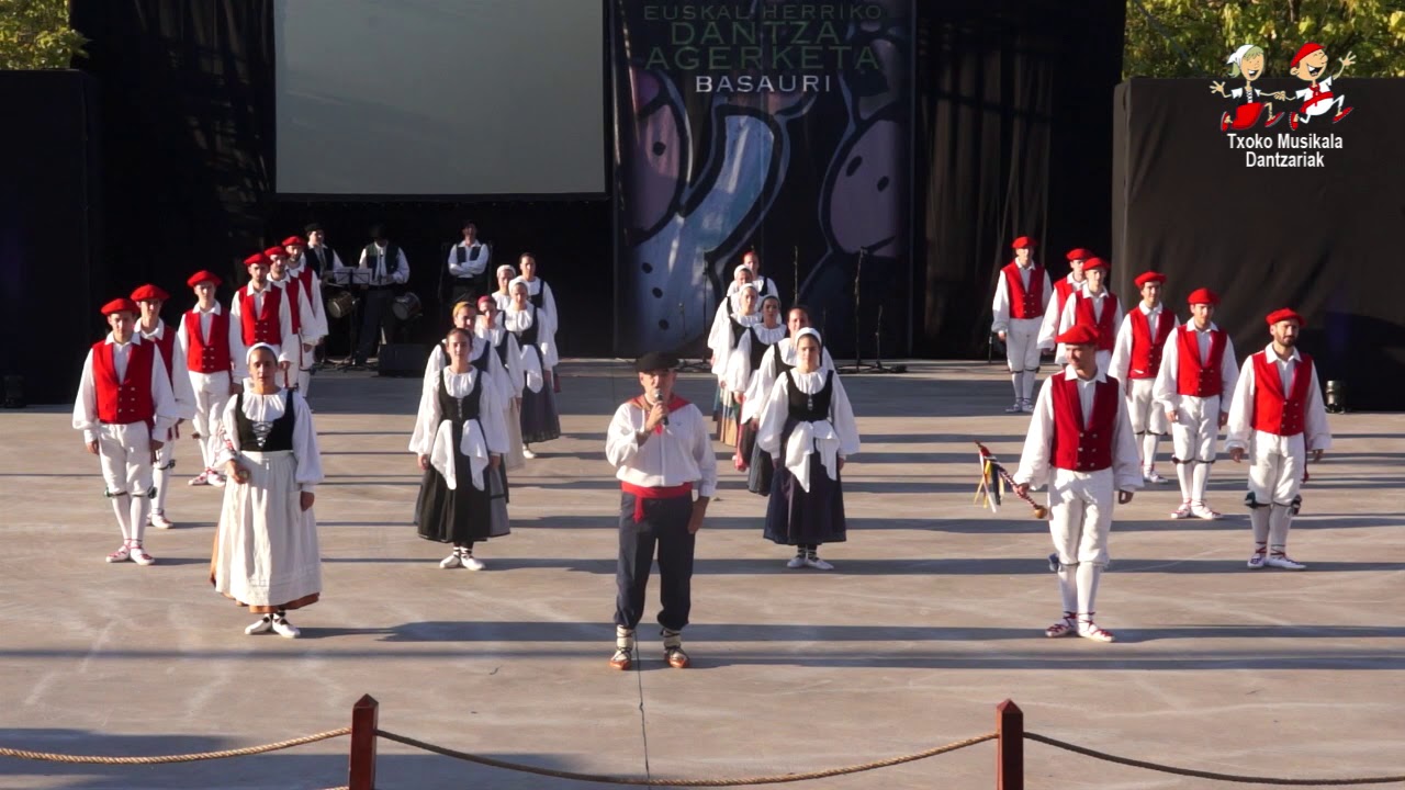 201809150101 Irungo Kemen dantza taldea, 2018an Basauriko Dantza Agerketan