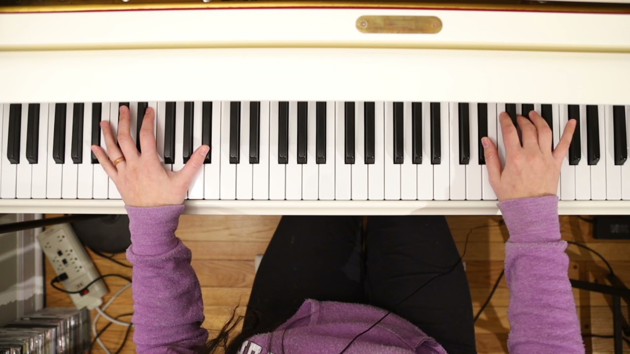 Simple Gifts [Solo Piano] - Traditional (Faber Piano Adventures Level 5 Performance Book)