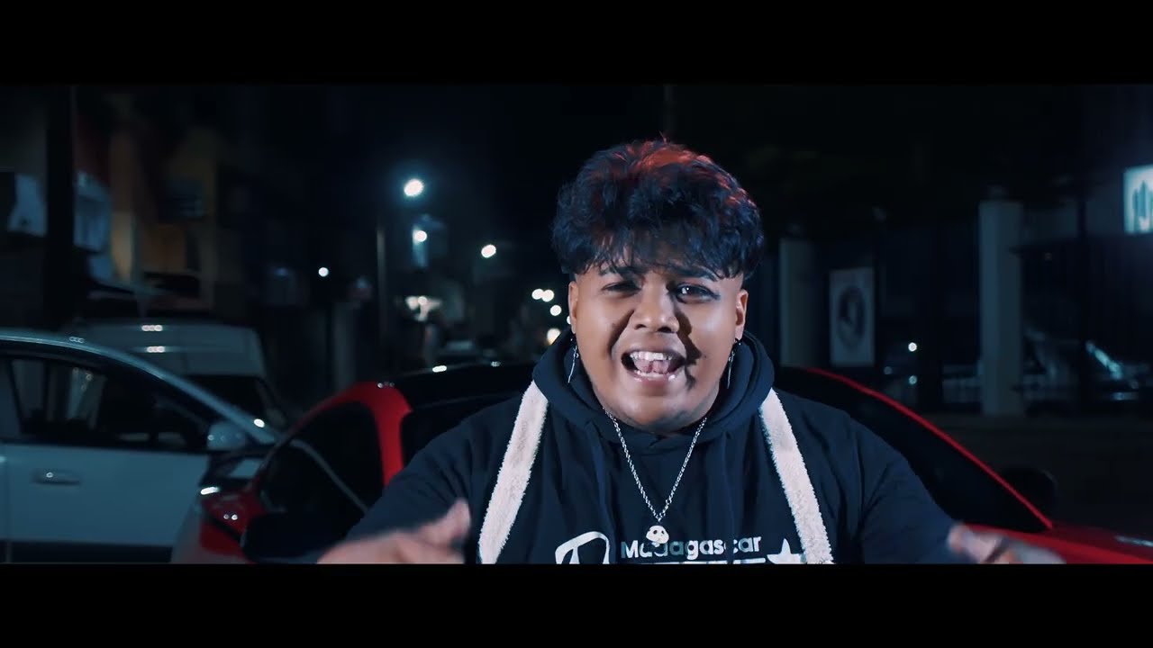 Artiste Delombre  - Art Fire (Clip officiel)