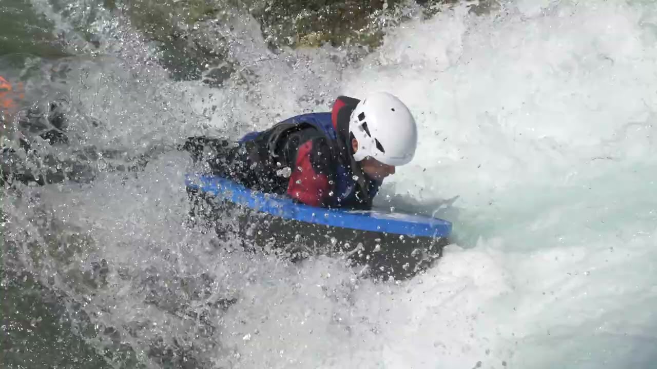 Hydrospeed nelle Gole del Sesia con Sesia Rafting