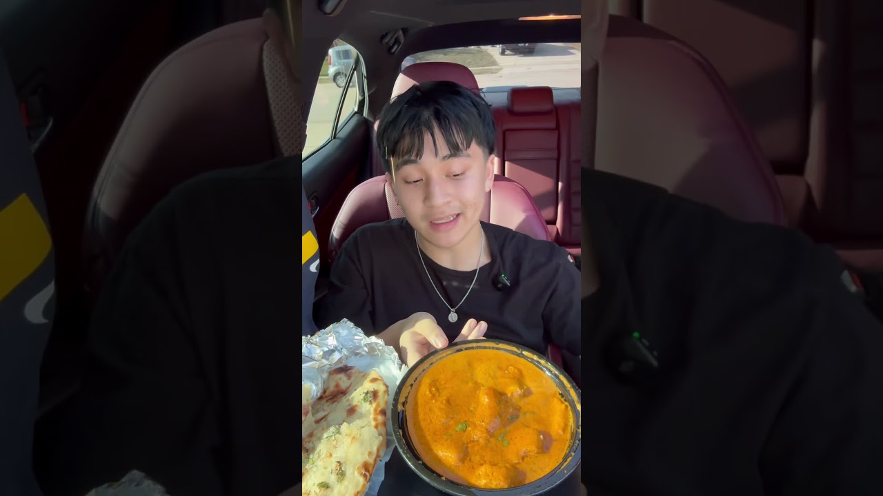 Trying Indian food for the first time 🇮🇳 