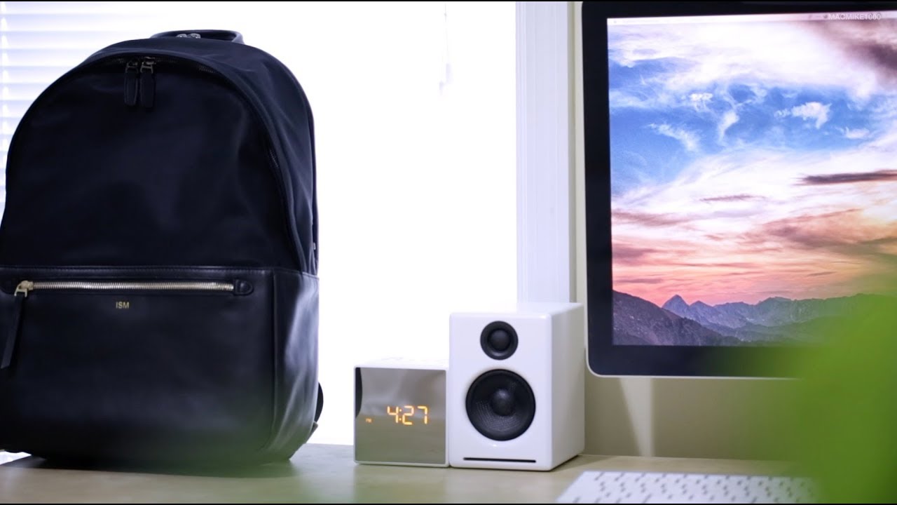 ISM The Classic Backpack (Gold Accents)