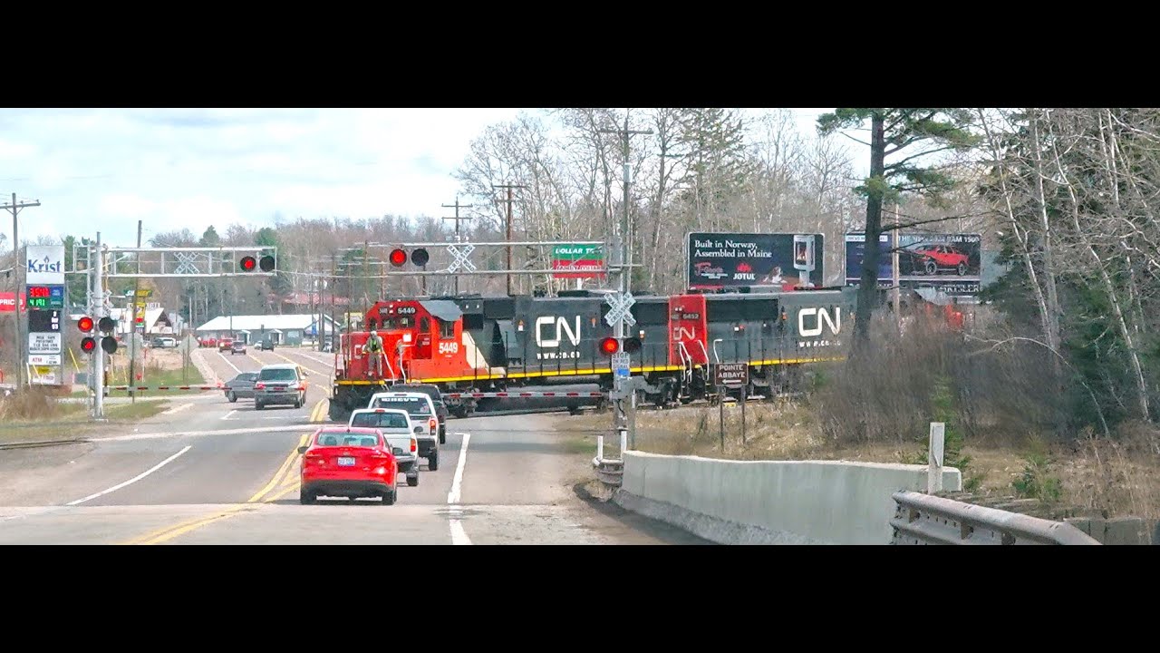 Switching and Shoving in L'Anse!  4/18/2024