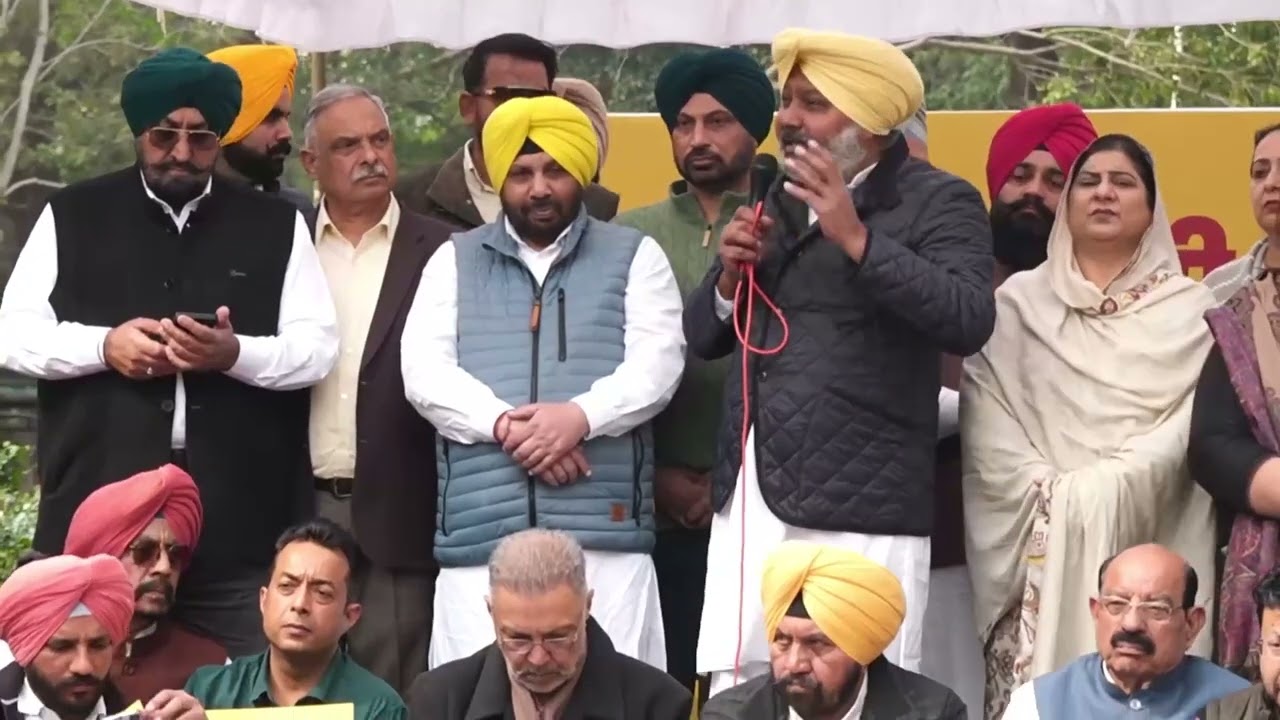 Harpal Singh Cheema addresses protest outside Pratap Bajwa’s residence in Chandigarh