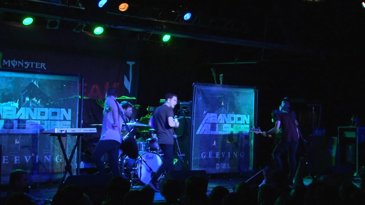 UTG TV: Abandon All Ships - Infamous (New Song)(Live 11-23-11)(1080p HD)