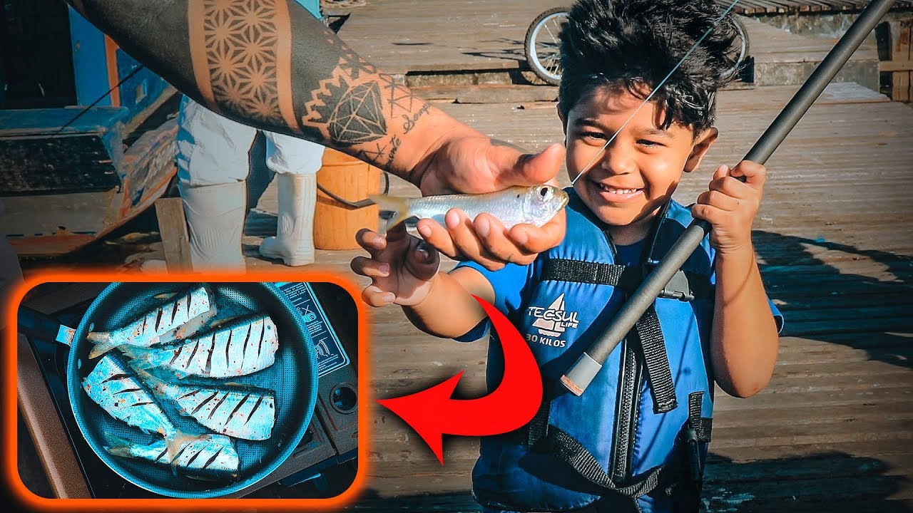 MENOR PESCADOR DO MUNDO - Pescou a comida de hoje