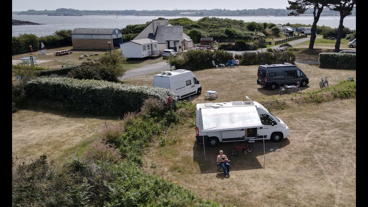 Bretagne Plougrescant  Camping Municipal  Beg Ar Vilin