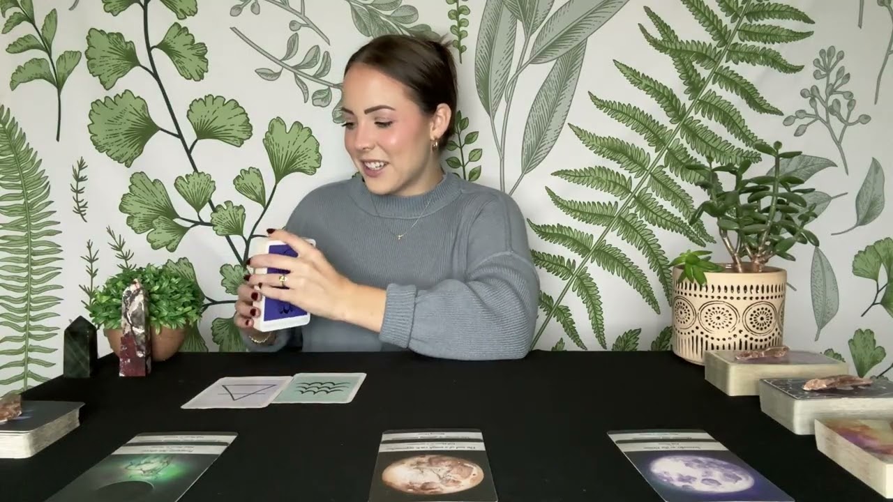 TAURUS TAROT | The Universe has a surprise for you! | SEPTEMBER 2025