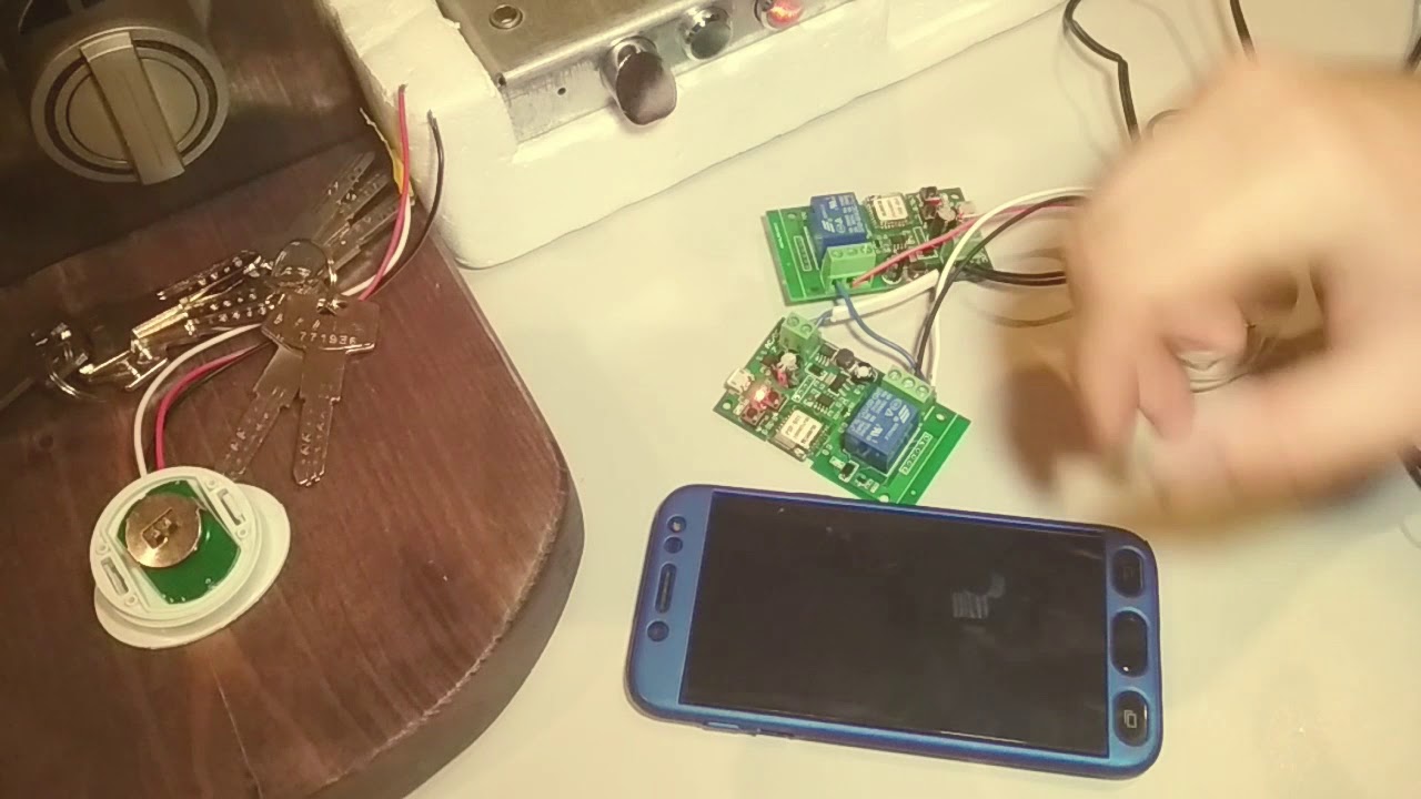 WIFI замок электронный