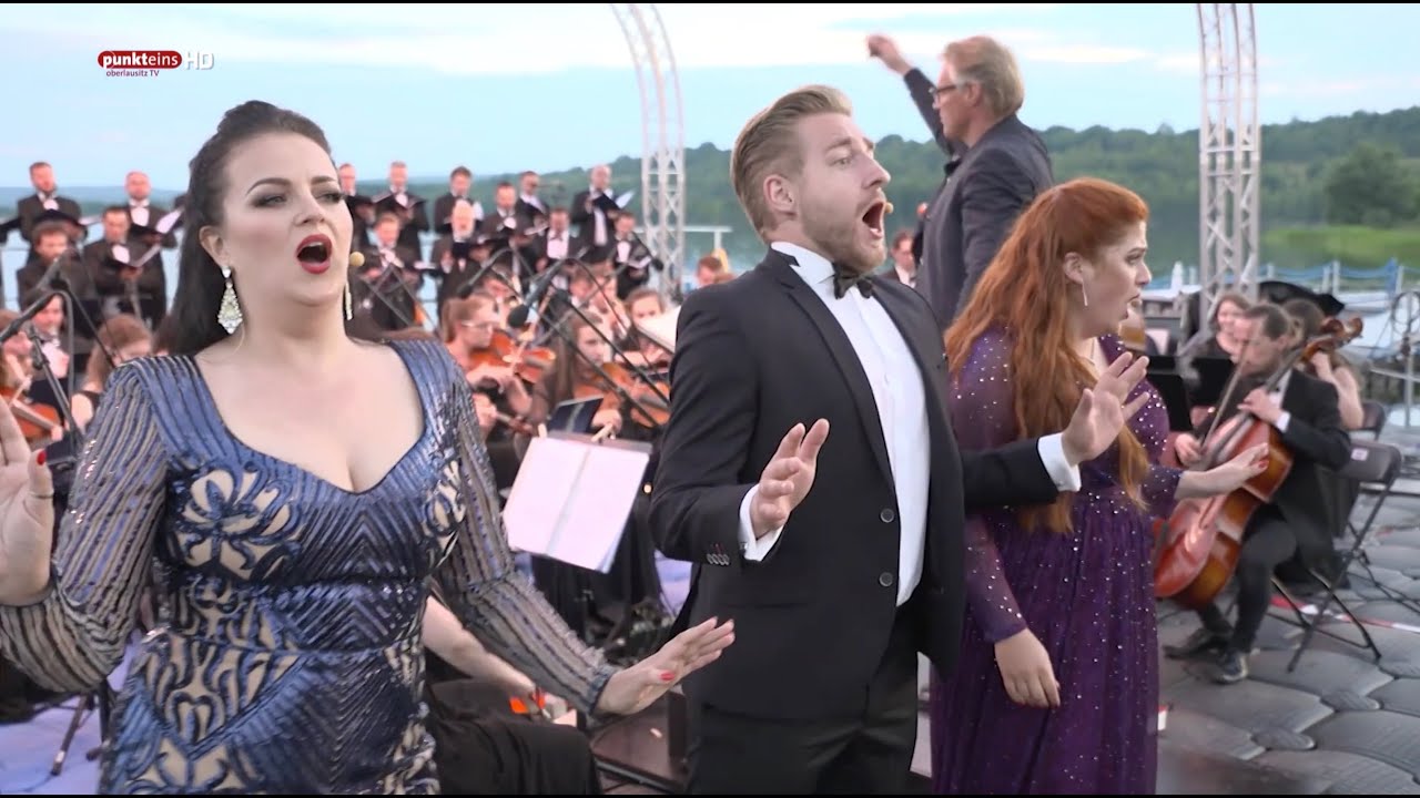 Opernchor-Gala der EUROPA CHOR AKADEMIE auf der G&ouml;rlitzer Seeb&uuml;hne