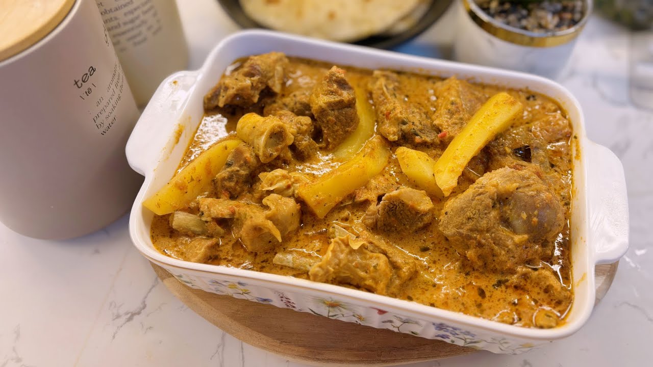 Hyderabadi Aloo Gosht Ka Korma In My Style !