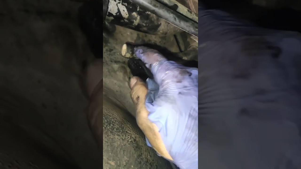 Cómo desmontar tanque de gasolina (nafta) a  Palio Fire, mpi.