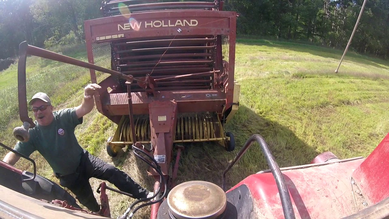 First Time Running A Round Baler!!