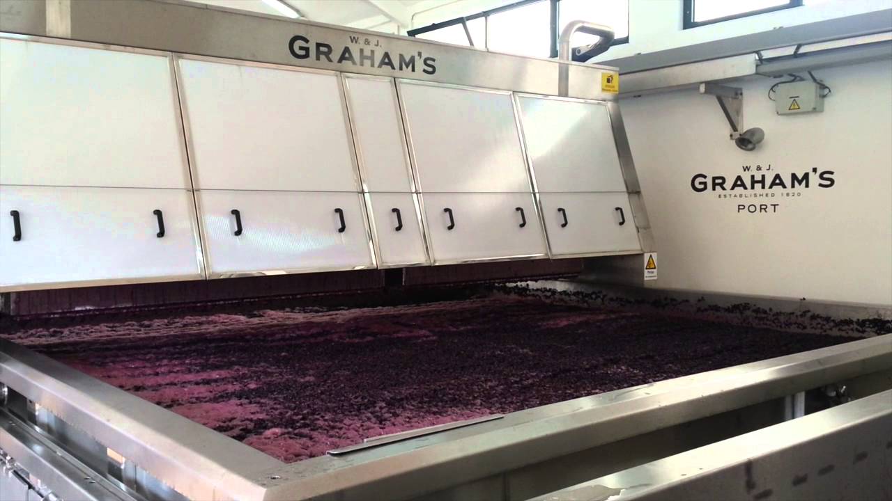 Making Port in a Robotic Lagar