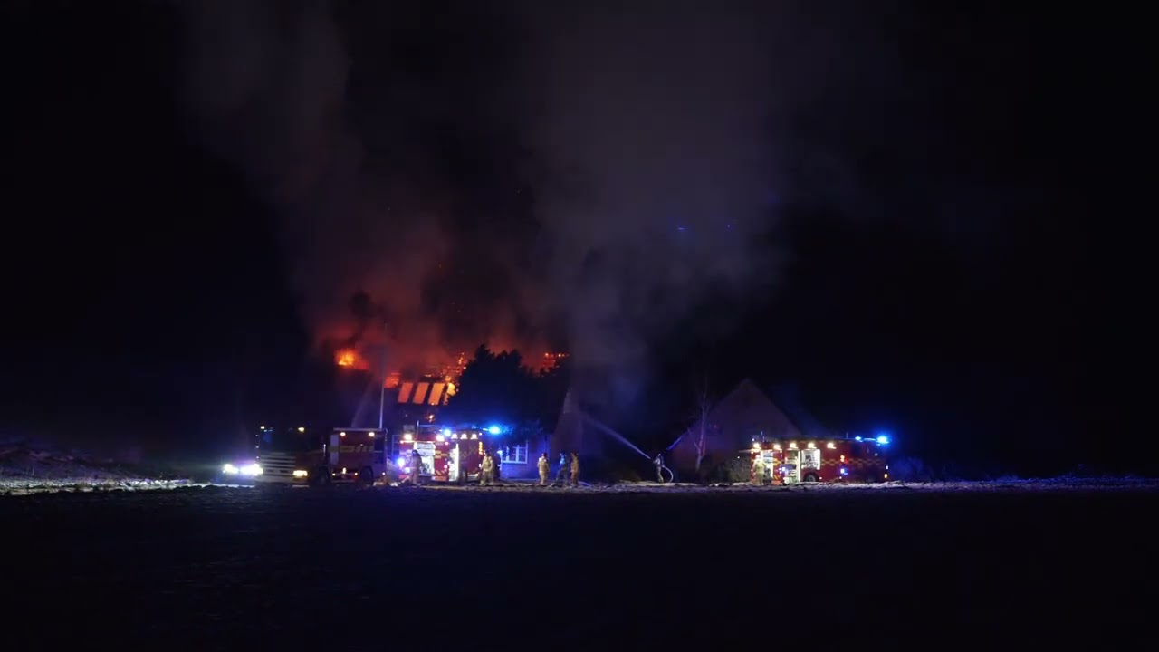 Voldsom brand ved Juelsminde