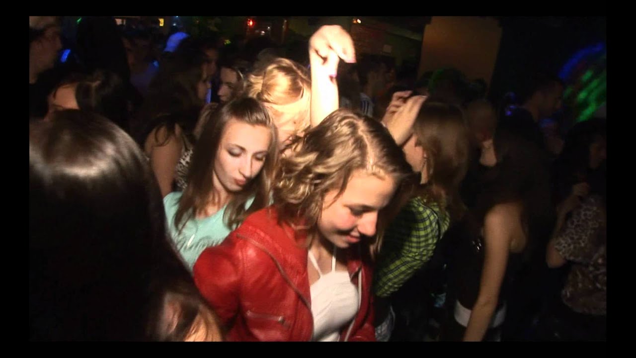 Zebra Club /Szarvas/ -Saturday Night Party-  DJ LESLIE