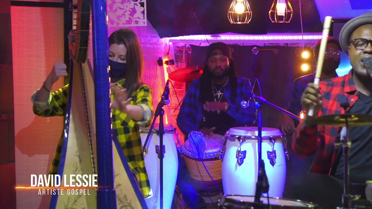 David Lessie Live en couleur acoustique. Au Studio Heaven Above Londres.