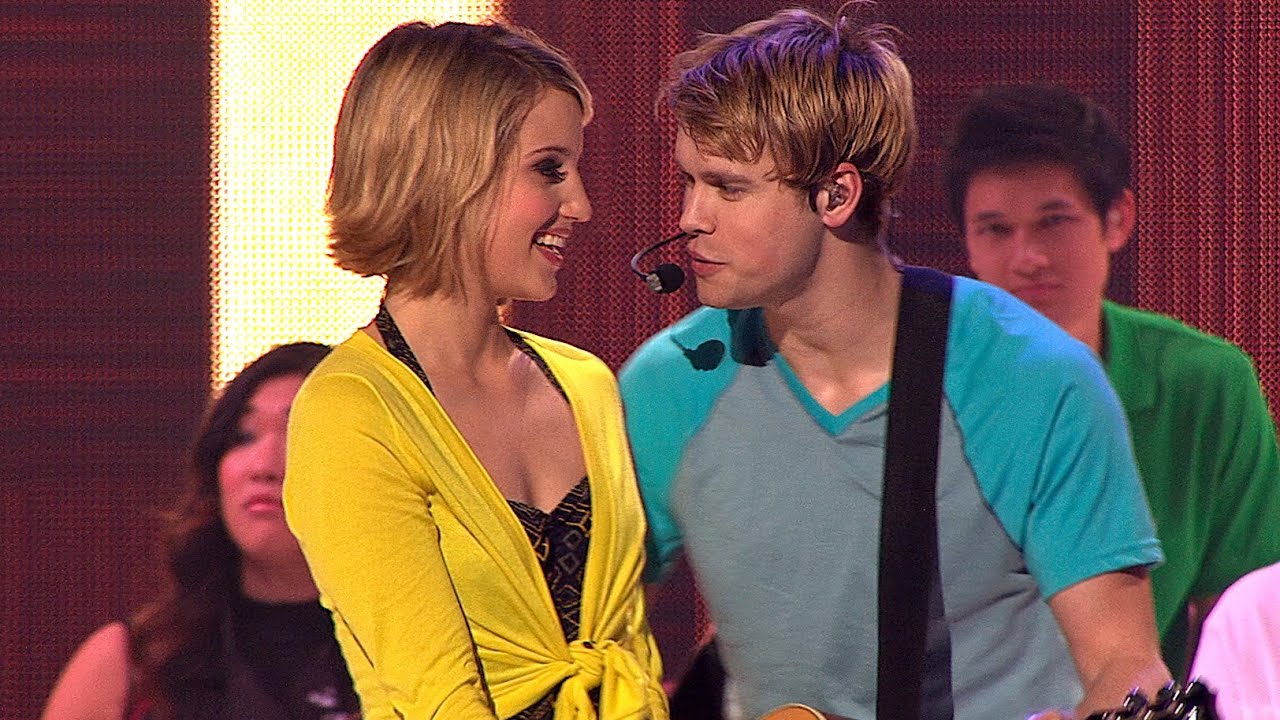 Lucky — Glee: The 3D Concert Movie | Glee 10 Years
