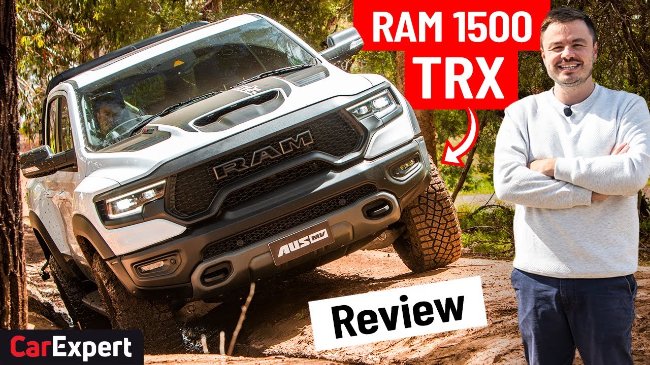 Обзор RAM 1500 TRX 2022 (включая разгон от 0 до 100) с правым рулем!