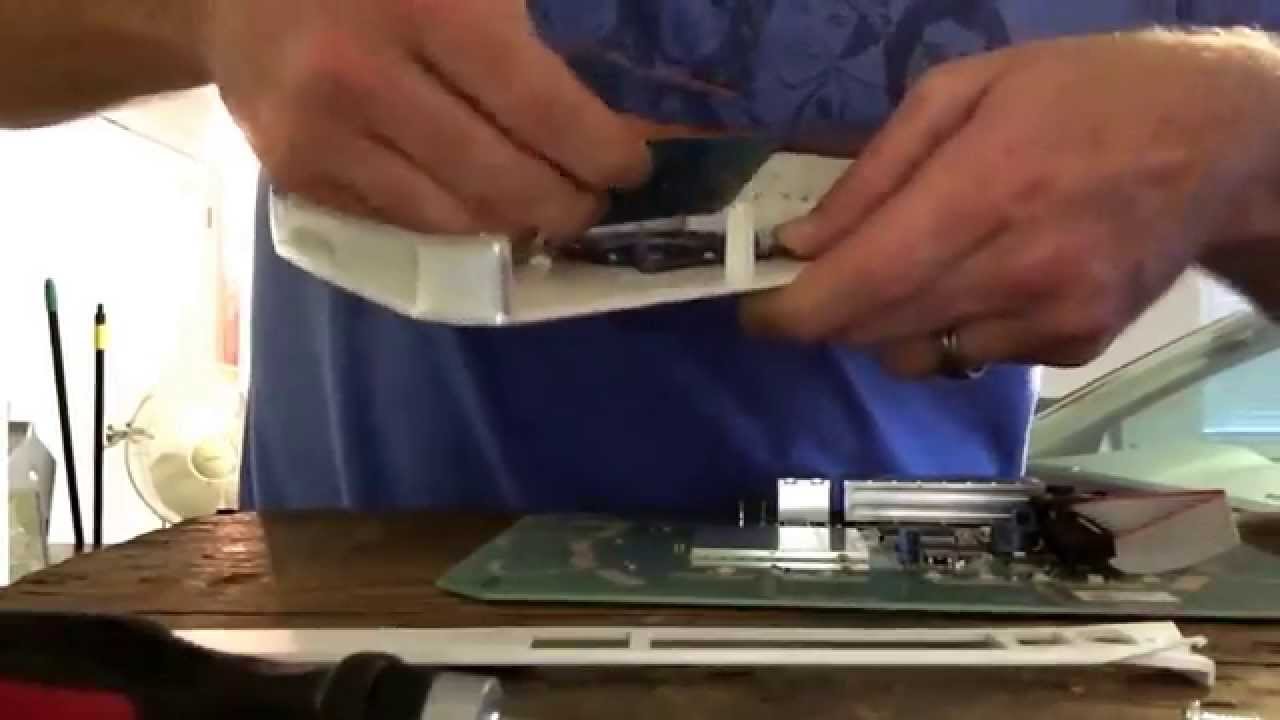 Scrapping a NetGear RangeMax router for GOLD and other EScrap