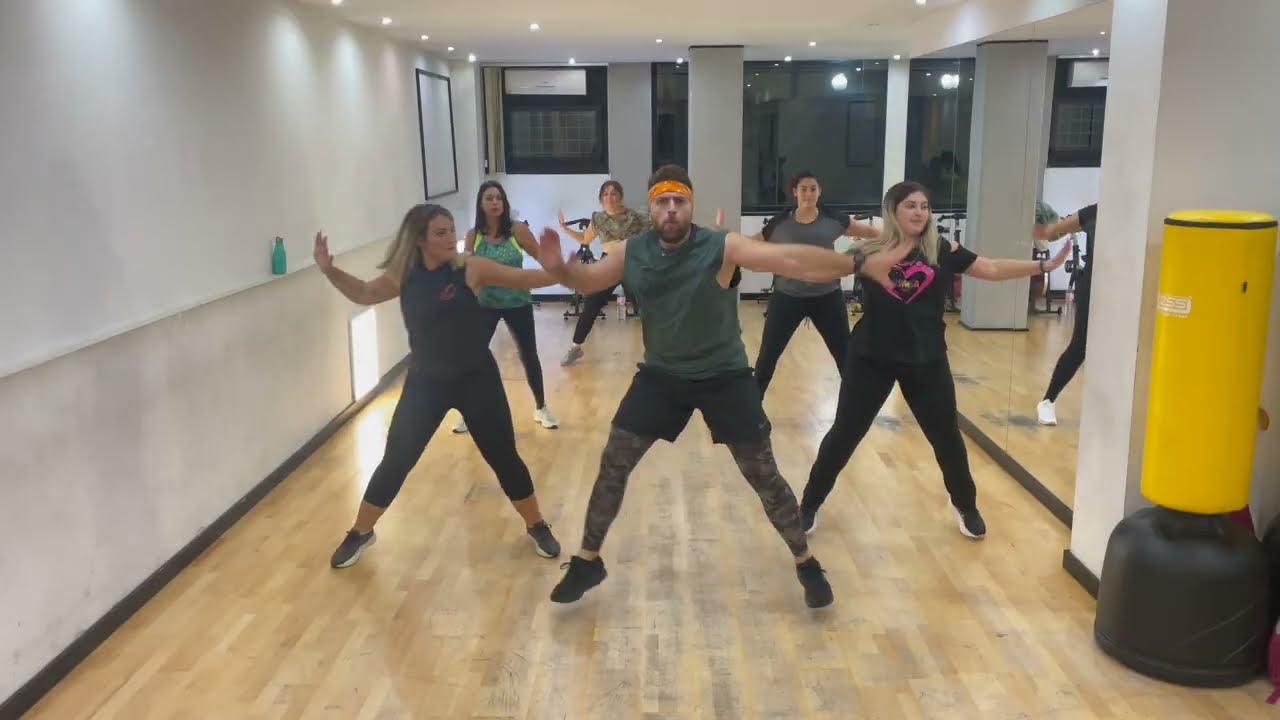 NUEVAYol | Bad Bunny - Choreo ZJRony Gratereaut & Claudio Tofani #badbunny #nuevayol #zumba #zincon