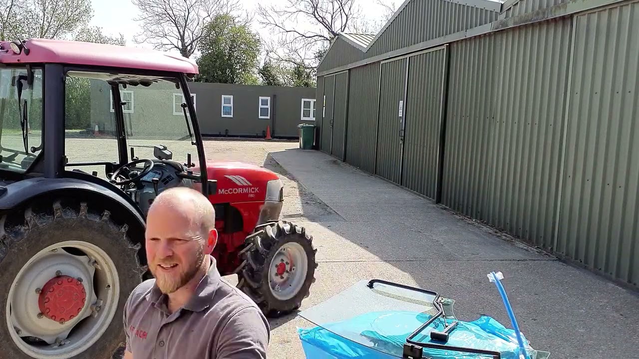 Side door glass replacement - Mccormick F80