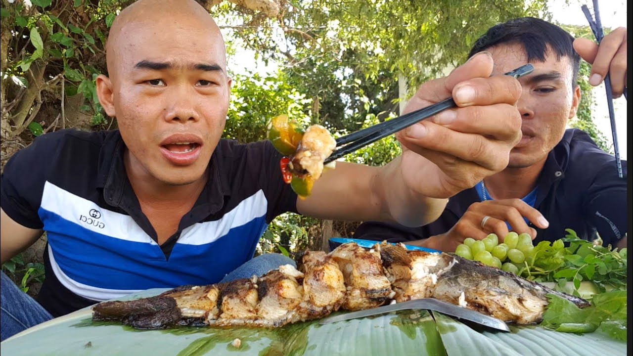 Cá Trê Chiên Giòn Cuốn Lá Nho ,Chấm Mắn ỚT Siêu Cay|Tấu Hài Cực Mạnh