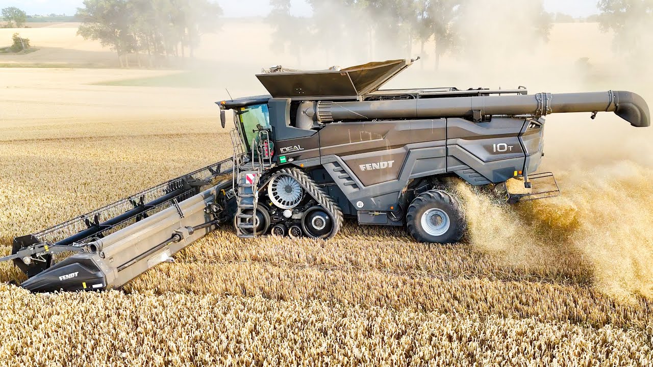 FENDT IDEAT 10T mit 12m PowerFlow Schneidwerk bei der Weizenernte/Wheat harvest 2024