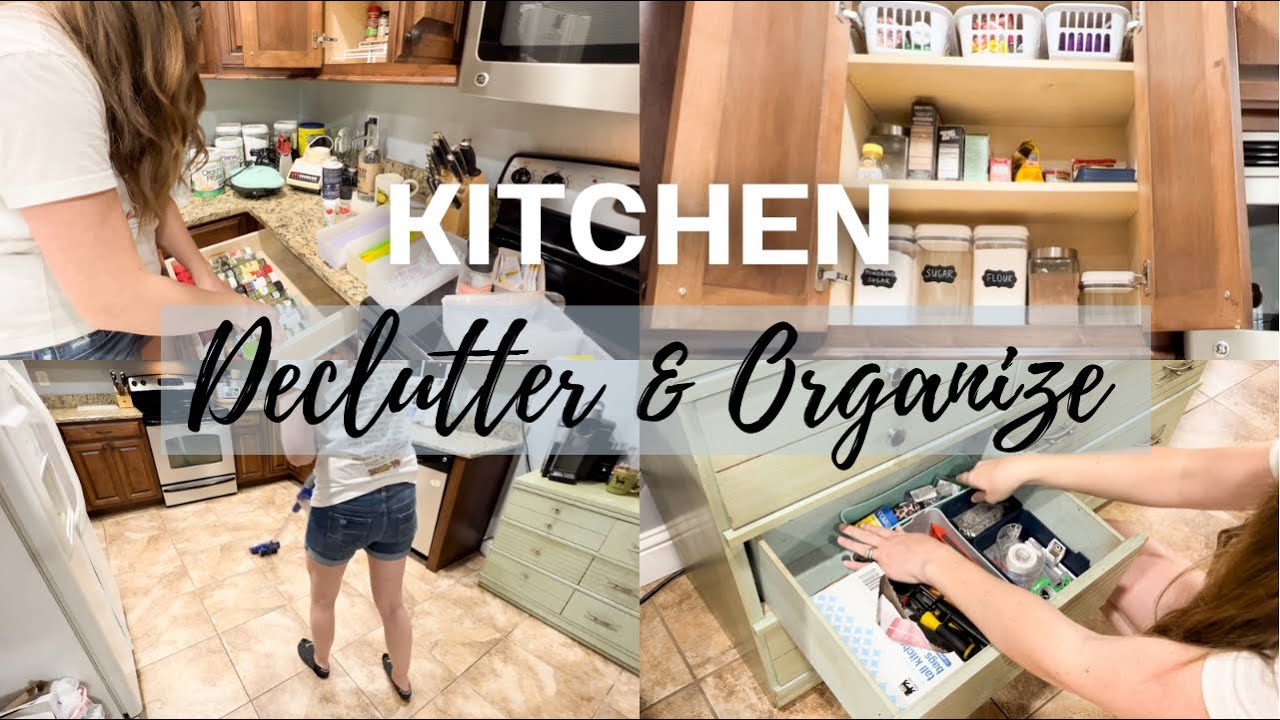 MASSIVE KITCHEN DECLUTTERING + KITCHEN ORGANIZING // KITCHEN CLEANING // CLEAN WITH ME 2022